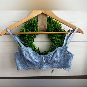 Free People lace balconette Bra 32c  NWOT